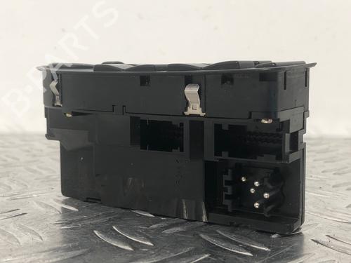 Left front window switch BMW 5 (E39) 520 i | BP29031209I27