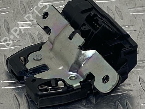 Used Tailgate lock FORD FIESTA VI (CB1, CCN) 1.25 (60 hp) 29037728