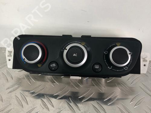 Used Climate control RENAULT MEGANE III Grandtour (KZ0/1) 1.5 dCi (KZ1M, KZ1W, KZ0R) (106 hp) 29035012