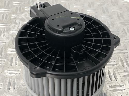 Heater blower motor MAZDA 3 (BM, BN) 2.0 | BP29035065M62 