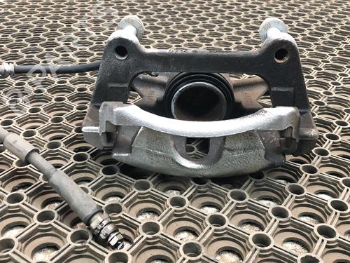 Venstre bremsekaliber foran VW TIGUAN (AD1, AX1) 1.4 TSI (150 hp) 29034414