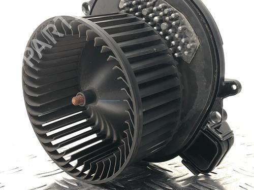 Heater blower motor BMW 1 (F20) 116 d | BP29036172M62 