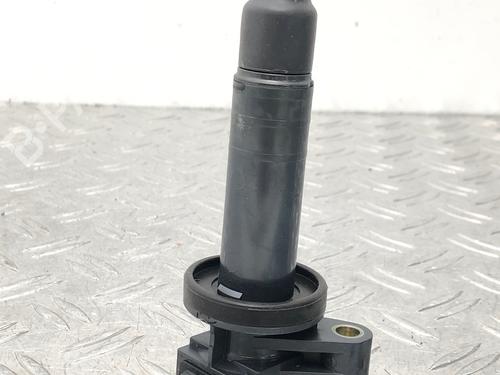 Used Ignition coil TOYOTA YARIS (_P9_) 1.0 VVT-i (KSP90_, KSP90R) (69 hp) 29220185