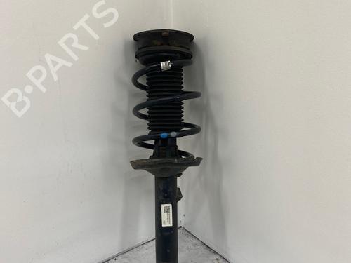 Used Right front shock absorber VW GOLF VII (5G1, BQ1, BE1, BE2) 2.0 TDI (150 hp) 29035604