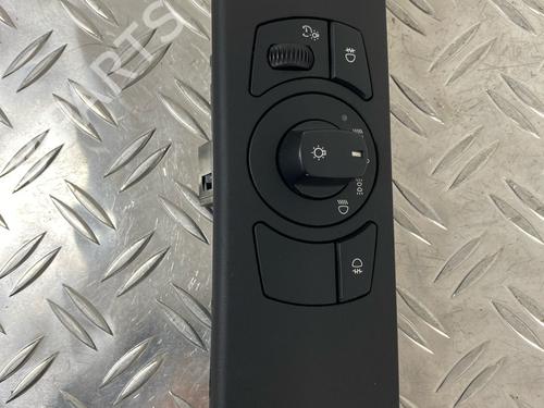 Headlight switch BMW 5 Touring (E61) 530 d | BP29036254I24 