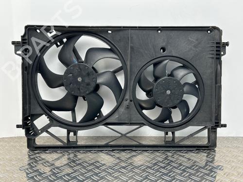 Used Radiator fan Radiator fan RENAULT TRAFIC III Van (FG_) 1.6 dCi 115 (FGMD) (116 hp) 36646676 36646676
