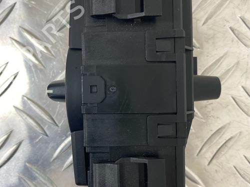 Headlight switch BMW 1 (E87) 118 d | BP29032810I24 