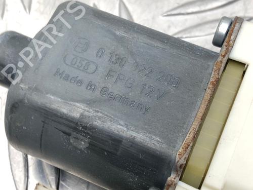 Right rear window motor PEUGEOT 407 SW (6E_, 6D_) 3.0 | BP29210343E22 