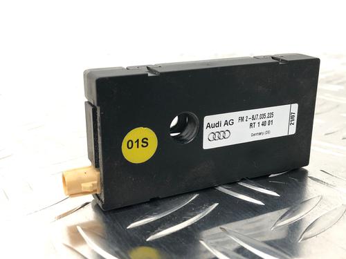 Used Electronic module AUDI TT Roadster (8J9) 2.0 TFSI (200 hp) 29864428