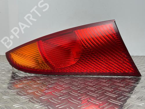 Højre baglygte Højre baglygte FORD FOCUS I (DAW, DBW) 1.6 16V (100 hp) 39884240 39884240