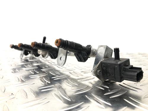 Injection rail FORD FOCUS I (DAW, DBW) ST170 | BP29884818M98 