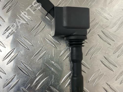 Used Ignition coil VW GOLF VII (5G1, BQ1, BE1, BE2) 1.2 TSI (110 hp) 29036703