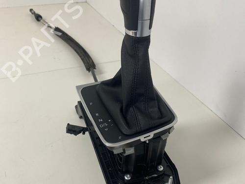 Used Gear lever VW GOLF VII (5G1, BQ1, BE1, BE2) 2.0 TDI (150 hp) 29034098