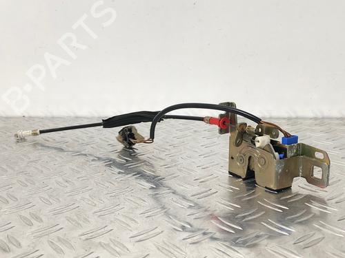 Used Hood lock FORD COUGAR (EC_) 2.5 V6 24V (170 hp) 29030832