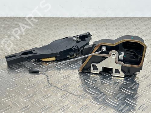 Türschloss links hinten für BMW 3 (E90) 318 i (143 hp) 33181747