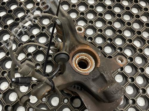 Right front steering knuckle SUZUKI CELERIO (LF) 1.0 (AVK310) | BP29031399M26 