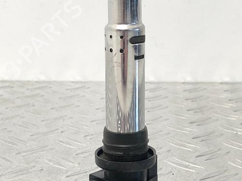 Used Ignition coil VW POLO IV (9N_, 9A_) 1.2 12V (64 hp) 29033038