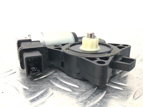 Right front window motor MAZDA 3 (BK) 2.0 (BKEP) | BP29032558E20