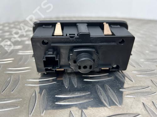 Headlight switch VOLVO V70 III (135) 2.0 | BP39243660I24 - Image 2