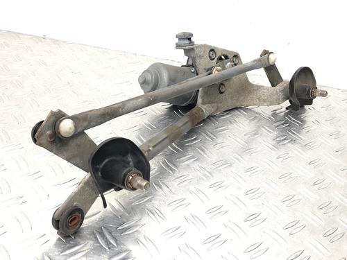 Used Front wiper motor TOYOTA YARIS (_P9_) 1.0 VVT-i (KSP90_, KSP90R) (69 hp) 29400872