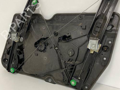 Door moulding trim VW GOLF VI (5K1) 1.2 TSI | BP29033823C150 