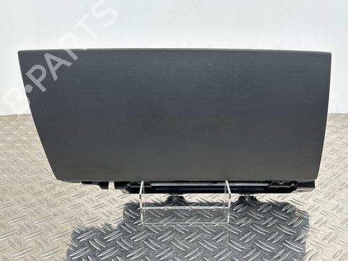 Used Glove box Glove box 38730444 38730444