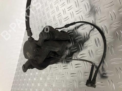 Used Left front brake caliper BMW 2 Active Tourer (F45) 216 d (116 hp) 29031403