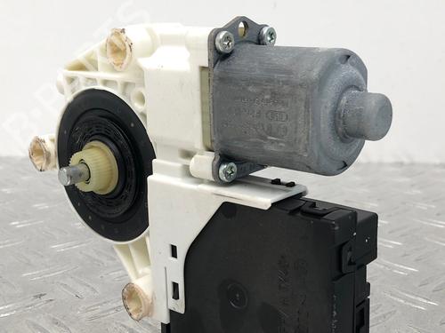 Used Left front window motor VW GOLF PLUS V (5M1, 521) 1.4 FSI (90 hp) 29031794