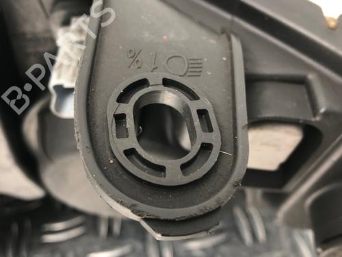 Right headlight PEUGEOT 807 (EB_) 2.0 HDi | BP29031861C29 