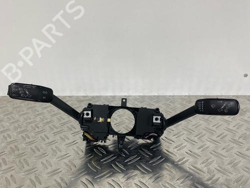 Used Switch SEAT IBIZA V (KJ1, KJG) 1.0 TSI (95 hp) 29035257