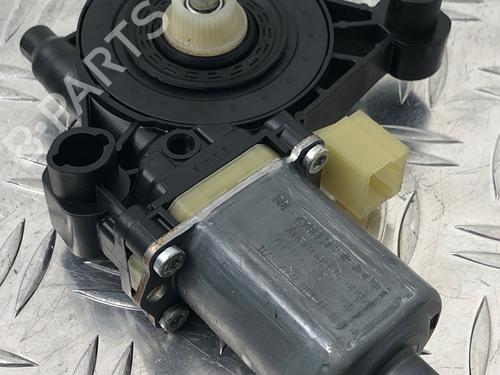 Right front window motor VW GOLF VII (5G1, BQ1, BE1, BE2) 1.2 TSI | BP29031540E20 