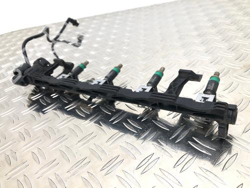 Injection rail FORD FOCUS II (DA_, HCP, DP) 1.4 | BP30640812M98