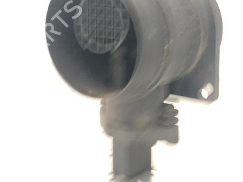 Used Mass air flow sensor VW GOLF PLUS V (5M1, 521) 1.9 TDI (105 hp) 29037514