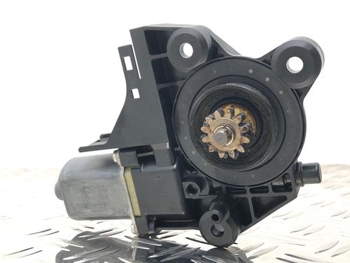 Rudehejsemotor forskærm venstre FORD FOCUS II (DA_, HCP, DP) 1.4 (80 hp) 30529190