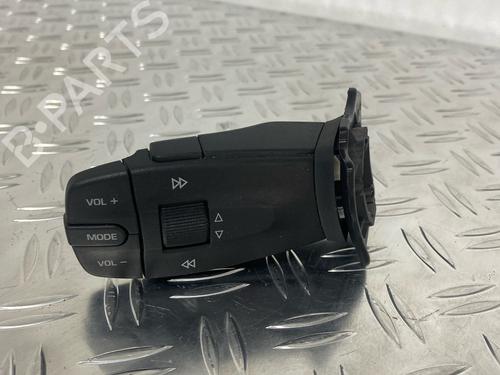Used Switch SEAT IBIZA IV (6J5, 6P1) 1.2 TSI (105 hp) 29035618