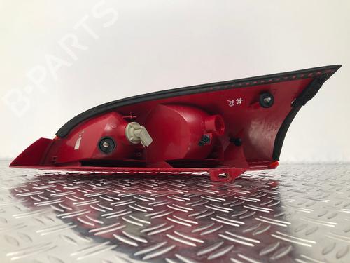 Achterlicht rechts FORD FOCUS I (DAW, DBW) 1.6 16V | BP29862014C35