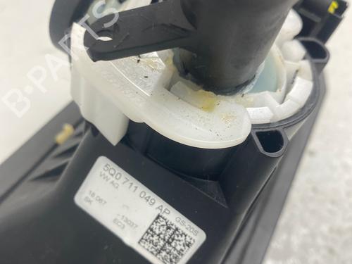 Gear lever SEAT LEON ST (5F8) 1.8 TSI | BP29035981M90 