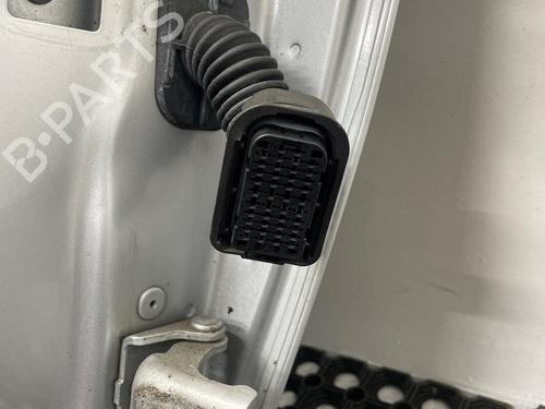 Left front door RENAULT CLIO IV Grandtour (KH_) 0.9 TCe 75 (KHNP) | BP29031463C2 