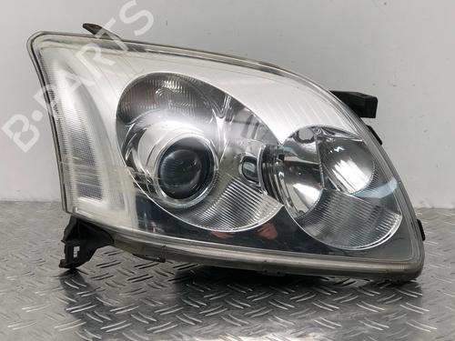 Used Right headlight TOYOTA AVENSIS (_T25_) 2.0 D-4D (CDT250_, CDT250R) (116 hp) 29032490