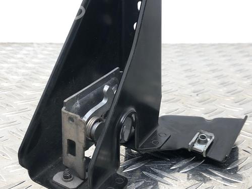 hood-lock-bmw-3-e90-2004-2005-2006-2007-2008-2009-2010-2011-2012-32081961 main image