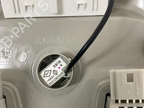 Interior roof light RENAULT CLIO IV Grandtour (KH_) 0.9 TCe 75 (KHNP) | BP29034661I8 