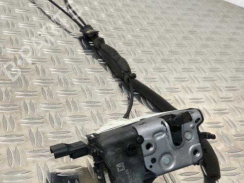 Højre bagtil lås CITROËN BERLINGO MULTISPACE (B9) 1.6 HDi 75 / BlueHDi 75 (75 hp) 31611925