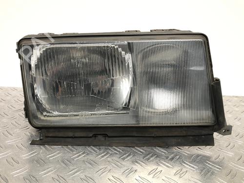 Used Right headlight MERCEDES-BENZ 190 (W201) D 2.0 (201.122) (72 hp) 29035007