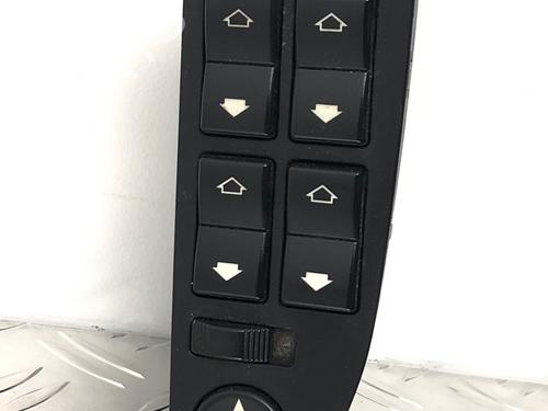 Used Left front window switch BMW 5 (E39) 520 i (170 hp) 30320180