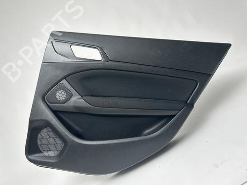 Bageste højre beklædning Bageste højre beklædning PEUGEOT 308 SW II (LC_, LJ_, LR_, LX_, L4_) 1.5 BlueHDi 130 (131 hp) 36646695 36646695