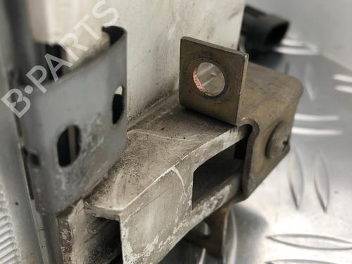 Left headlight MERCEDES-BENZ SPRINTER 2-t Van (B901, B902) 214 (901.061, 901.062, 901.661, 901.662, 902.061,... | BP29030533C28 