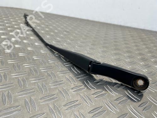 Used Front windshield wiper arm Front windshield wiper arm 36782666 36782666