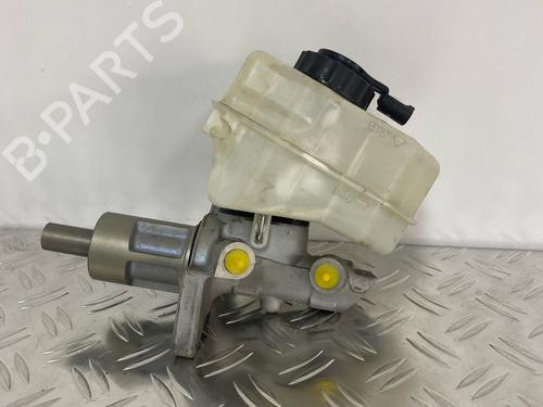 Used Brake master cylinder BMW 1 Convertible (E88) 118 i (143 hp) 29034138