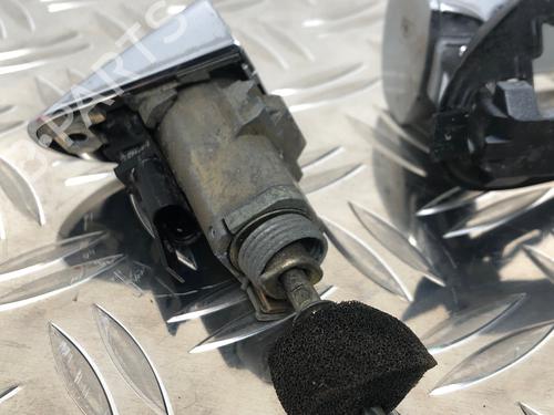 Maniglia esterna anteriore sinistra MERCEDES-BENZ S-CLASS Coupe (C215) CL 600 (215.376) | BP30790133C128 