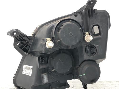 Right headlight OPEL MERIVA A MPV (X03) 1.6 (E75) | BP29034860C29 